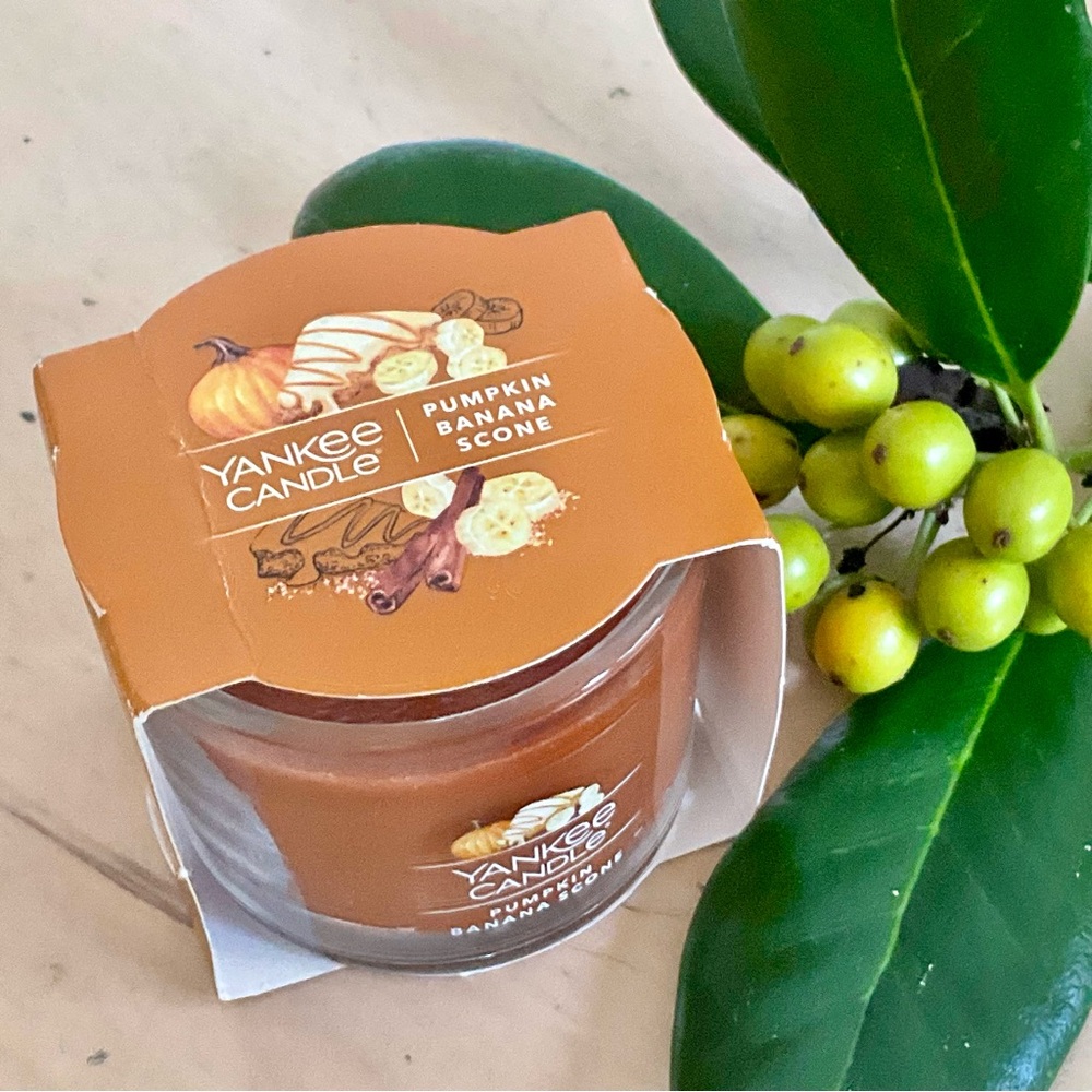 Yankee Candle Pumpkin Banana Scone 1.3 oz Votive Tea Mini Autumn Gourmand Scent